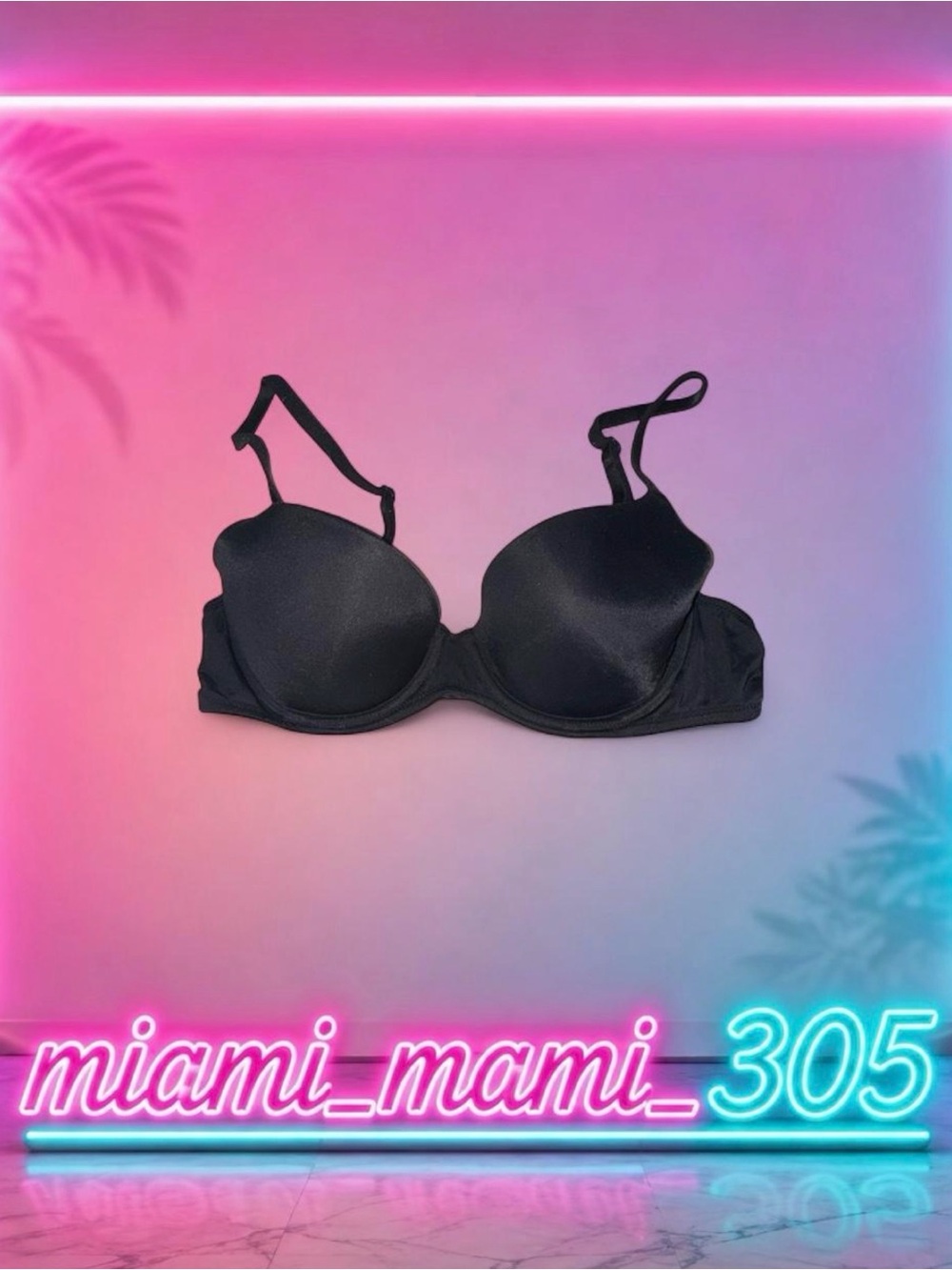 Vitorias Secret Pink Black Women's Pushup Underwire Bra - Size 32B